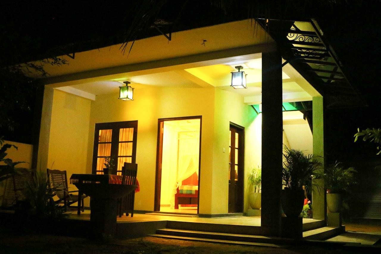 Villa Bird Gate Galle Exterior photo